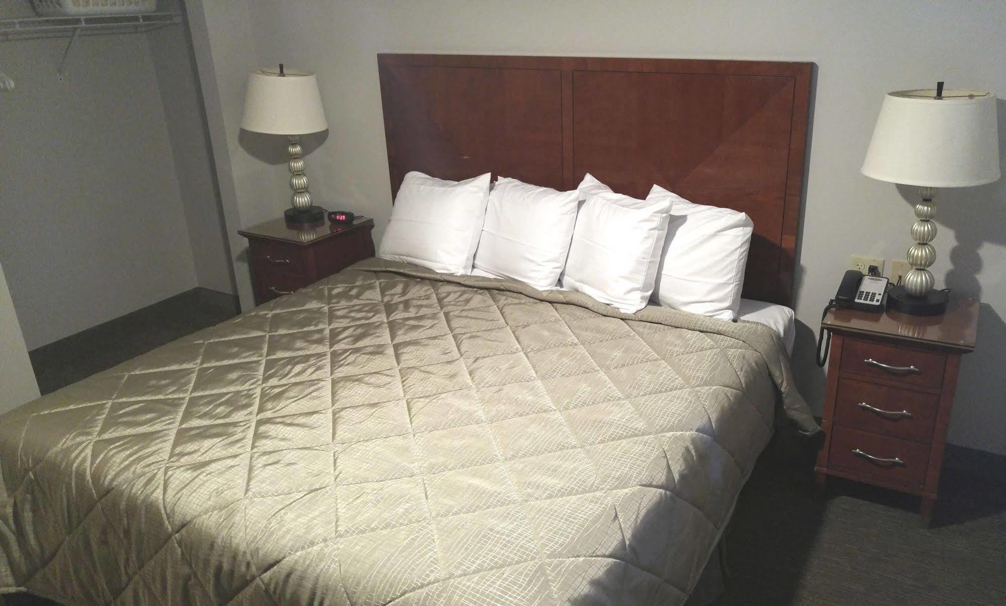 Affordable Suites Of America พอร์เทจ ภายนอก รูปภาพ